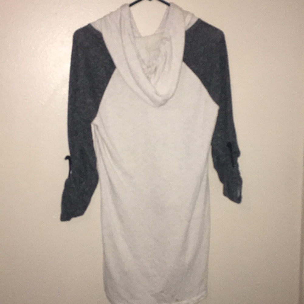 Sweater - Picture 2 of 2